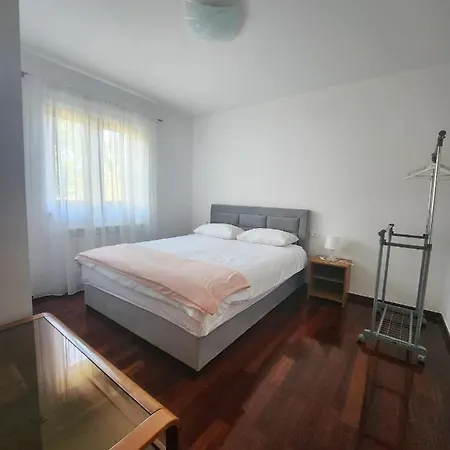 Draga 1695 דירה *